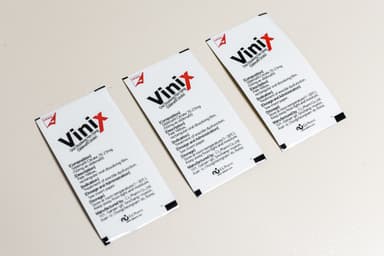 Vinix packaging arrangement
